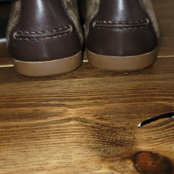 Olive sig coach flats - Picture 5 of 6